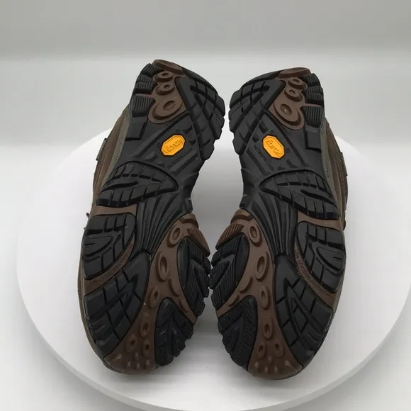 Merrell Mens  Moab Adventure Lace Waterproof Hiking shoes size 11 US