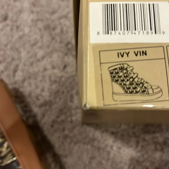 Michael Kors Ivy Vin shoes sneakers new black grey TD Toddlers Girls Size 6