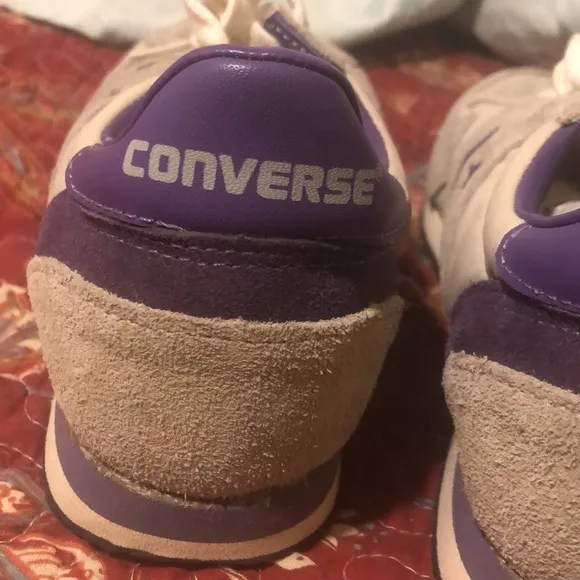 Never worn 1970’s vintage Converse running shoes.