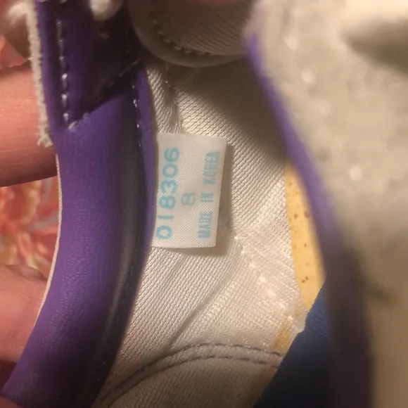 Never worn 1970’s vintage Converse running shoes.