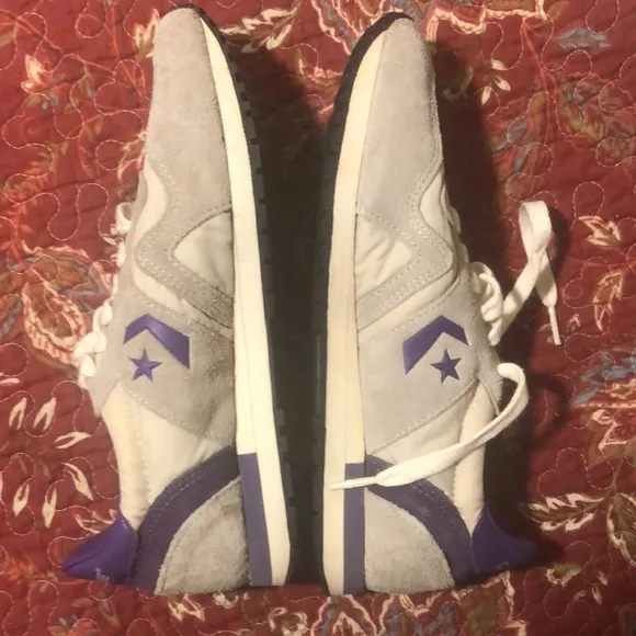 Never worn 1970’s vintage Converse running shoes.