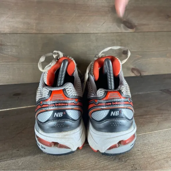 new balance 1063 womens size 7.5 shoes orange athletic Y2k running sneakers