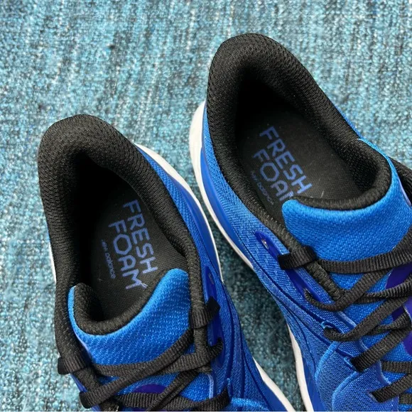 New Balance 860v13 Running Shoes in Cobalt Blue Black