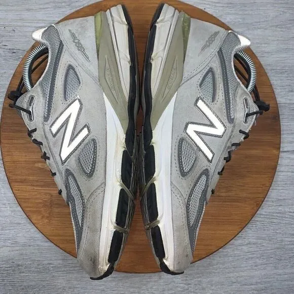 New Balance 990v4 Men’s Size 8 USA Womens 9.5 Grey White M990GL4 Silver Shoes