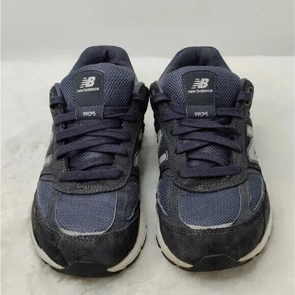New Balance Blue 990v5 sneakers  sz 7.5/8 Ladies