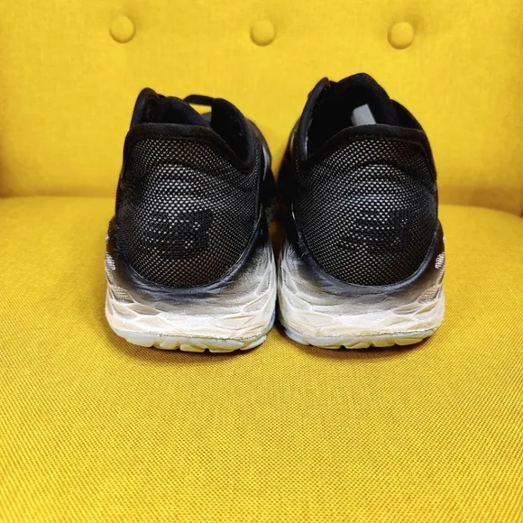 NEW BALANCE Fresh Foam More V2 Running Black White Sneakers Women's Shoe Size 10