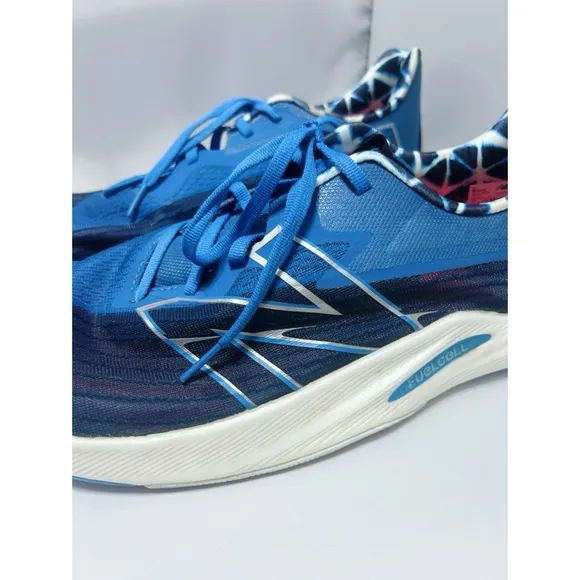 New Balance FuelCell Rebel V2’s in Blue and Black
