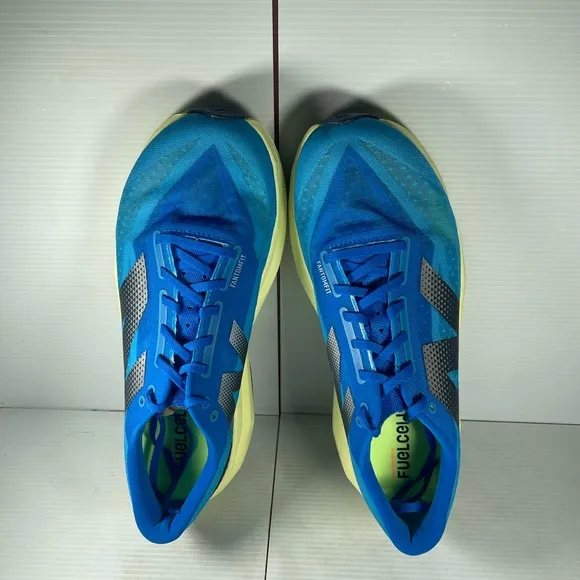 New Balance FuelCell Rebel V4