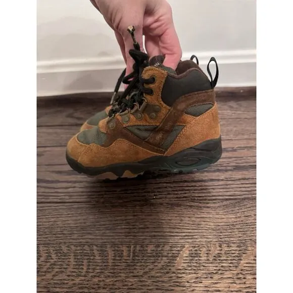 New Balance Little Boys lHigh Top Hiking Boots Brown Size 11.5 Wide Vintage