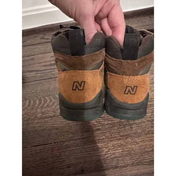 New Balance Little Boys lHigh Top Hiking Boots Brown Size 11.5 Wide Vintage
