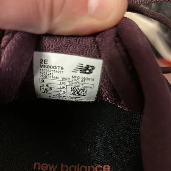 New Balance Men's Size 9 880v9 GTX Running Shoes Sneakers Knit 3M Reflective