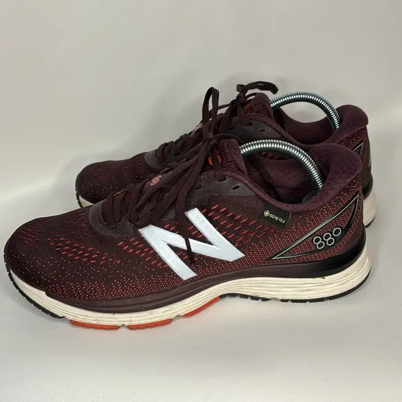 New Balance Men's Size 9 880v9 GTX Running Shoes Sneakers Knit 3M Reflective