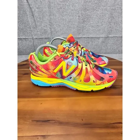 New Balance Rev lite Barringer 890v2 Womens Size 7 US, 37.5 EU W890VS