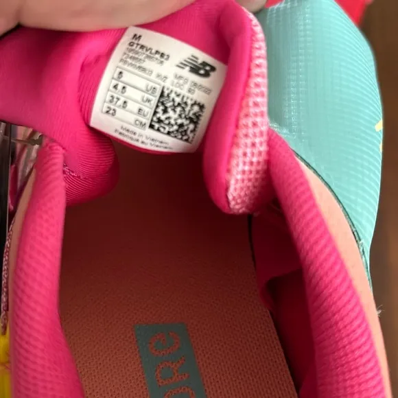 New balance running shoes BOAFIT