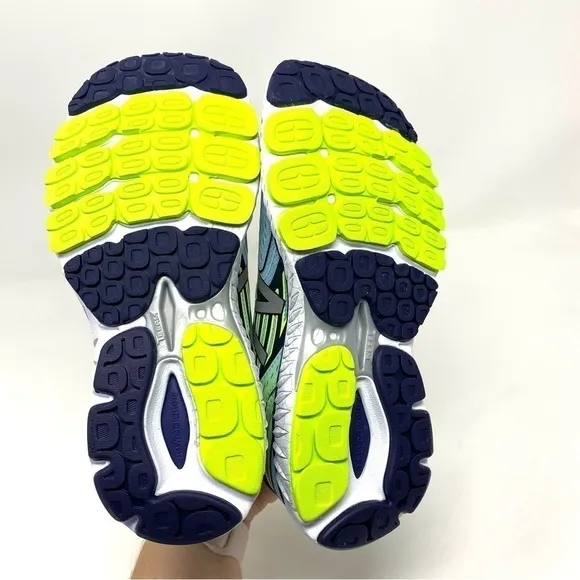 New Balance W860WB7 running shoes NARROW