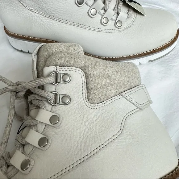 New ColeHaan waterproof boots stone