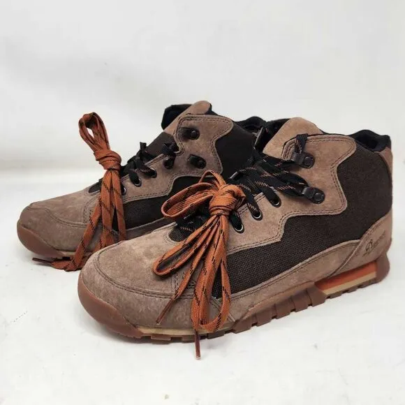 New men's 9 Danner Skyridge mid waterproof boots Dark Earth 30162