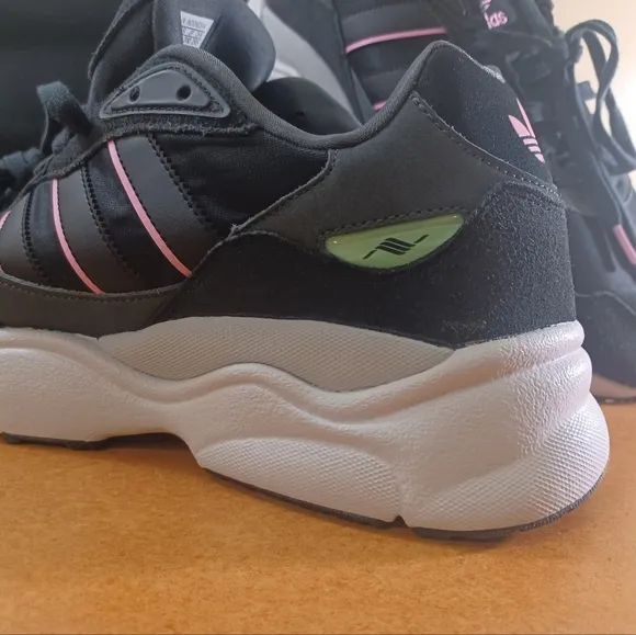 New Mens adidas Retropy F90 Sneakers Black Pink Green Size 13 HP8025 Shoes F20