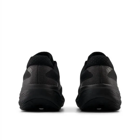 NEW NEW BALANCE men's 880 v15 running sneakers in black with black and black met