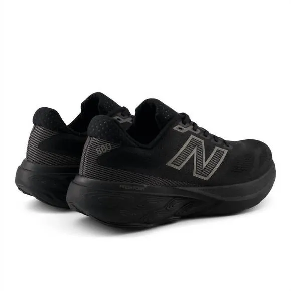 NEW NEW BALANCE men's 880 v15 running sneakers in black with black and black met