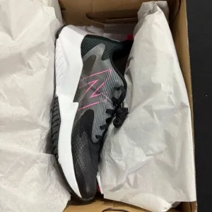 New New Balance Rave Run V2 Black Pink Running Shoes Sneakers 6.5