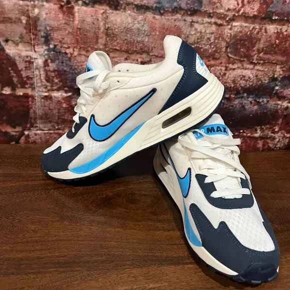 NEW Nike Air Max Men’s Running Shoes Blue/White Size 10