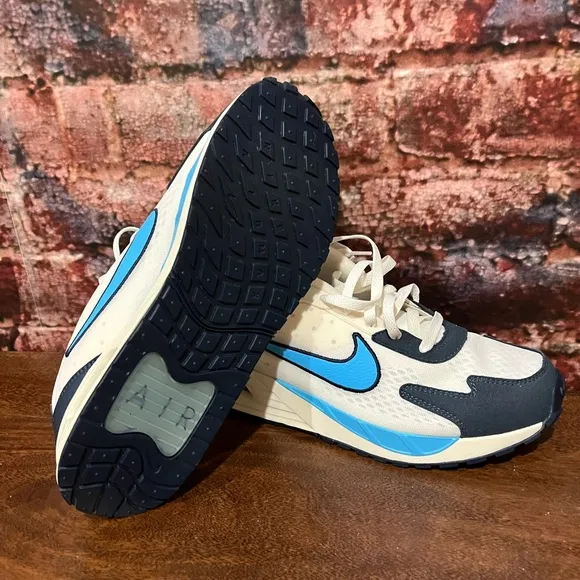 NEW Nike Air Max Men’s Running Shoes Blue/White Size 10