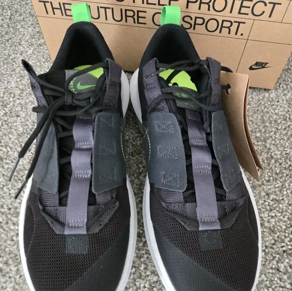 NEW - Nike Crater Impact Youth Size 6 /EU 38.5 /women’s Size 7.5 Running Shoes