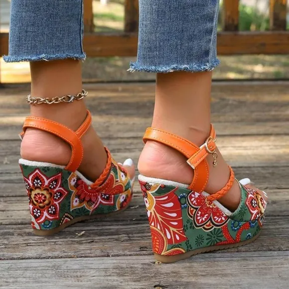 NEW - Orange Buckle Waterproof Platform High Heel Sandals