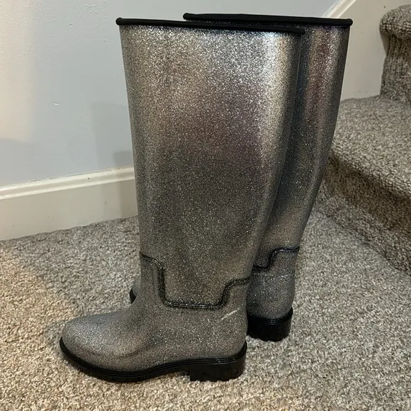 NEW! Silver Glitter Melissa Fullness Rain Boot silver thermal - Size 6