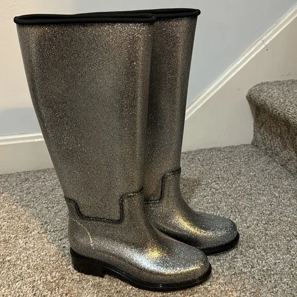 NEW! Silver Glitter Melissa Fullness Rain Boot silver thermal - Size 6