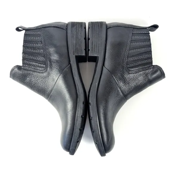 NEW Sofft Bellis Black Leather Ankle Waterproof Boots Size 7.5