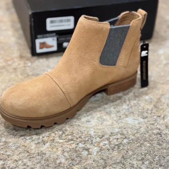New Sorel Emelie Waterproof Chelsea Boots
