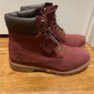 New ! Timberland men’s waterproof Boots size 12
