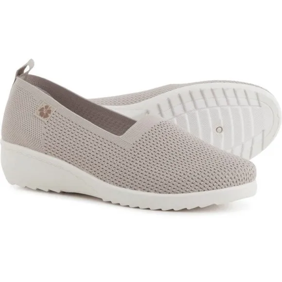 NEW Tommy Bahama 9 Lizzie Wedge Shoes Comfort Shoes Slip-Ons Loafers