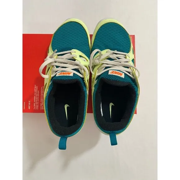 New Youth Size 7Y Yellow Green Nike Free Run 2 Running Shoes DD0163 300