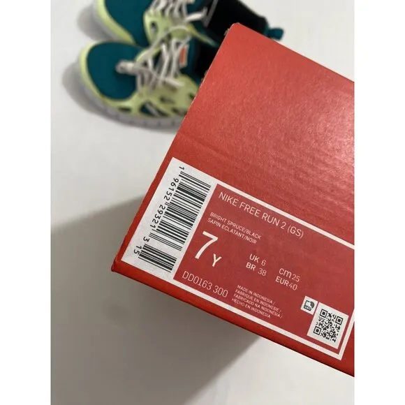 New Youth Size 7Y Yellow Green Nike Free Run 2 Running Shoes DD0163 300