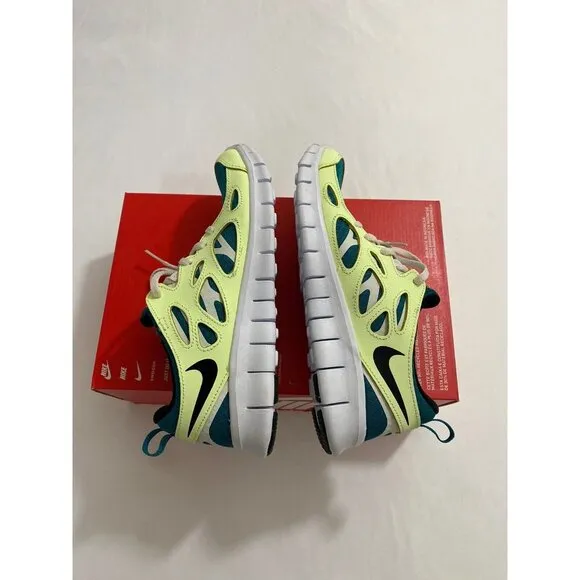 New Youth Size 7Y Yellow Green Nike Free Run 2 Running Shoes DD0163 300