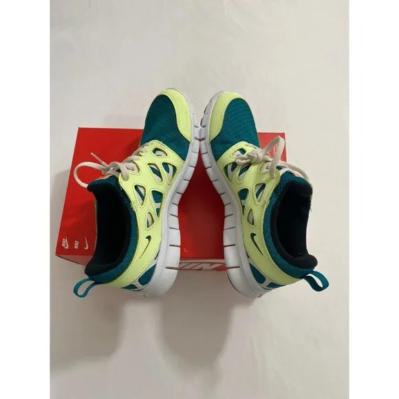 New Youth Size 7Y Yellow Green Nike Free Run 2 Running Shoes DD0163 300