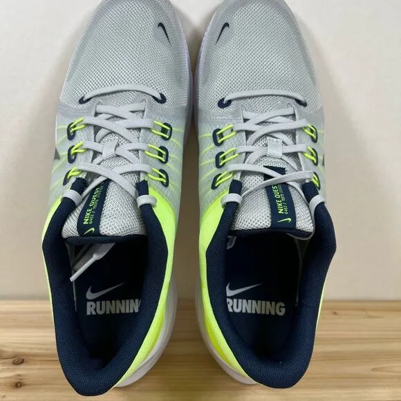 NEW Nike Quest 4 Running athletic shoes Mens 12 Grey Photon Dust Volt Glow