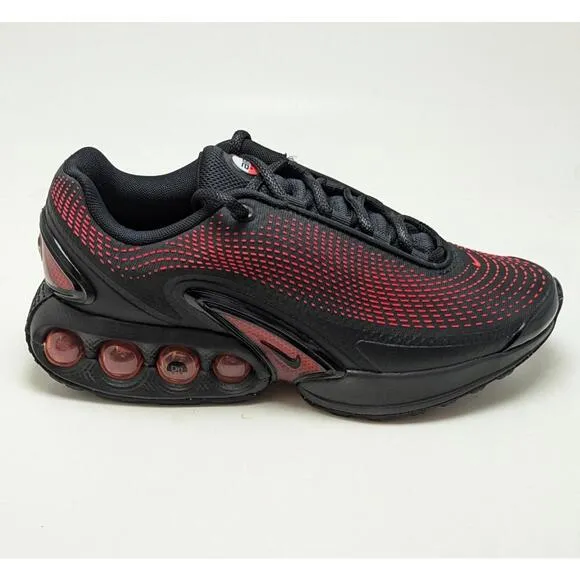 NIB Mens Nike Air Max DN ES Black/Black-Black Running Shoes HV5235-002 Size 11
