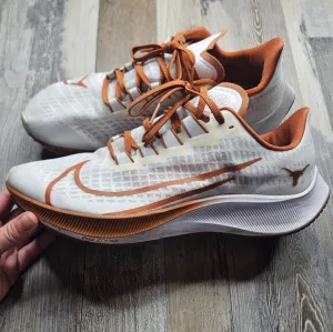 Nike 700M Pegasus 37 Texas Longhorns Men's Size 11 Sneakers