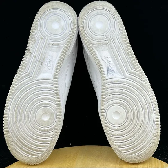 Nike Air Force 1 '07 Mens Size 13 Low Top Triple White Casual Shoes CW2288-111
