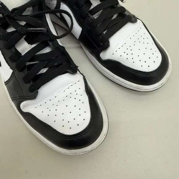 Nike Air Jordan 1 Low Panda Black White Sneakers Shoes DC0774-101 Womens sz 9.5