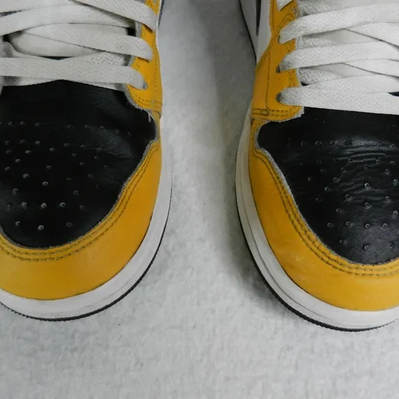 Nike Air Jordan 1 Mid Yellow Ochre Size 10  Basketball Sneakers DQ8426-710 Men's