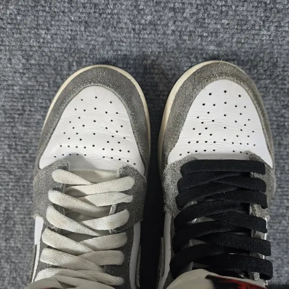 Nike Air Jordan 1 Retro OG Size Youth 5Y FD1437-051