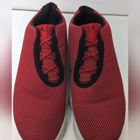 Nike Air Jordan Future Low 3M University Red Men's Size 9.5 Sneakers 718948-600‎