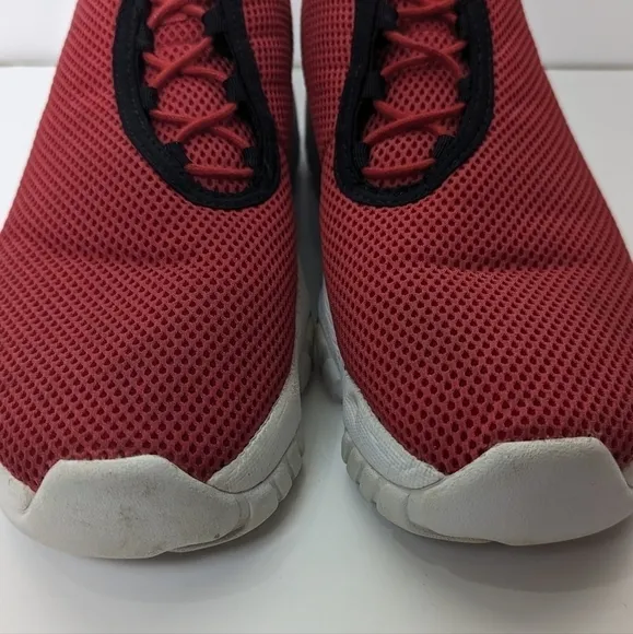Nike Air Jordan Future Low 3M University Red Men's Size 9.5 Sneakers 718948-600‎
