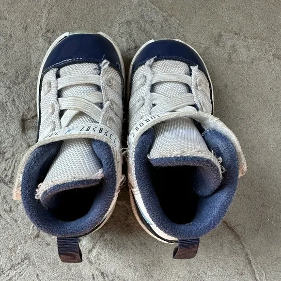 Nike Air Jordan Retro 11 Low 6C Toddler Shoe&quot;Win Like &quot;82&quot;