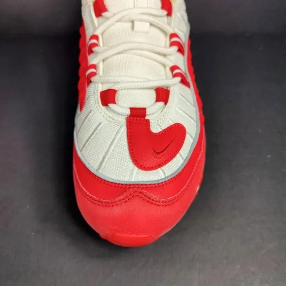 Nike Air Max 98 Men’s Athletic University Red White Sneakers Retro Shoes Sz 10.5